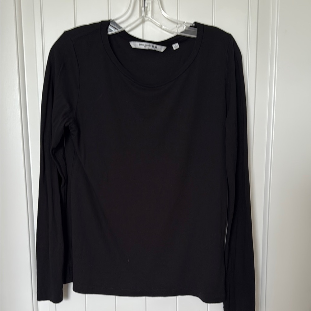 Uniqlo x Carine Roitfeld Classic Black Long Sleeve Top